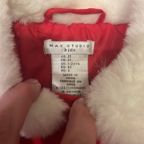 Red holiday coat - Picture 3 of 5